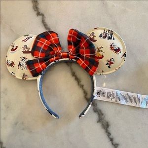 Disney Parks Holiday Mickey Ears WALT'S HOLIDAY LODGE